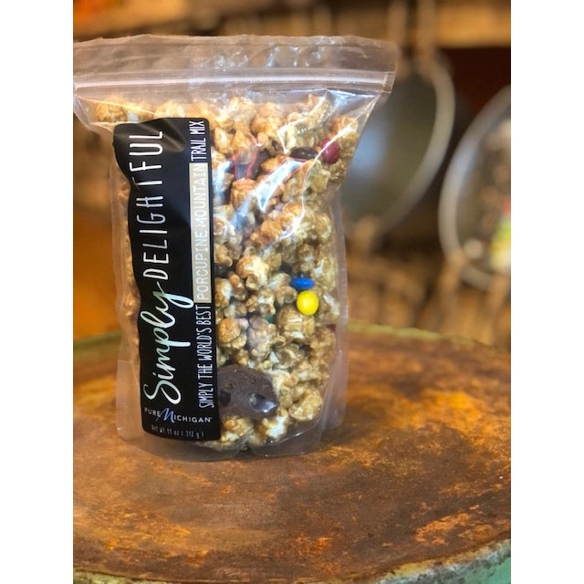 Simply Delightful I Popcorn & Candy